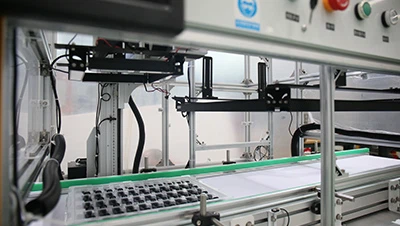 Fabrika İçin Özelleştirilmiş Görsel Konumlandırma Lazer İşaretleme Makinesi Ü...