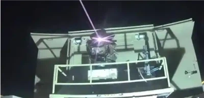 Işık Bıçağı: Direnç Savaşı geçit töreninde lazer silahlarının çıkışını tartışmak